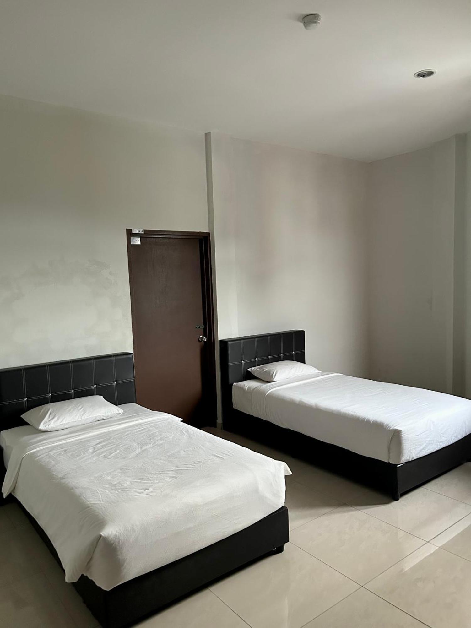 Kampong Bukit Katil Hotel Formosa Bukit Katil מראה חיצוני תמונה