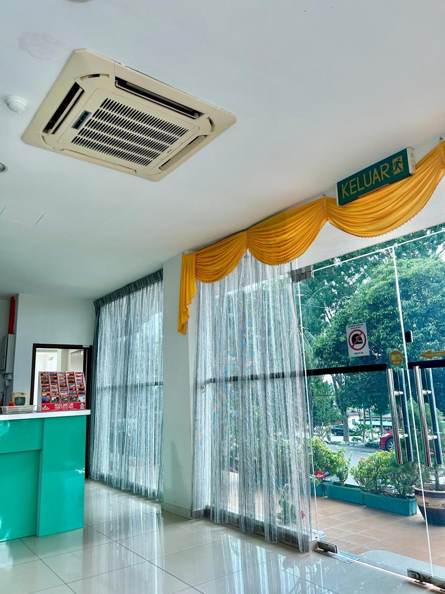 Kampong Bukit Katil Hotel Formosa Bukit Katil מראה חיצוני תמונה